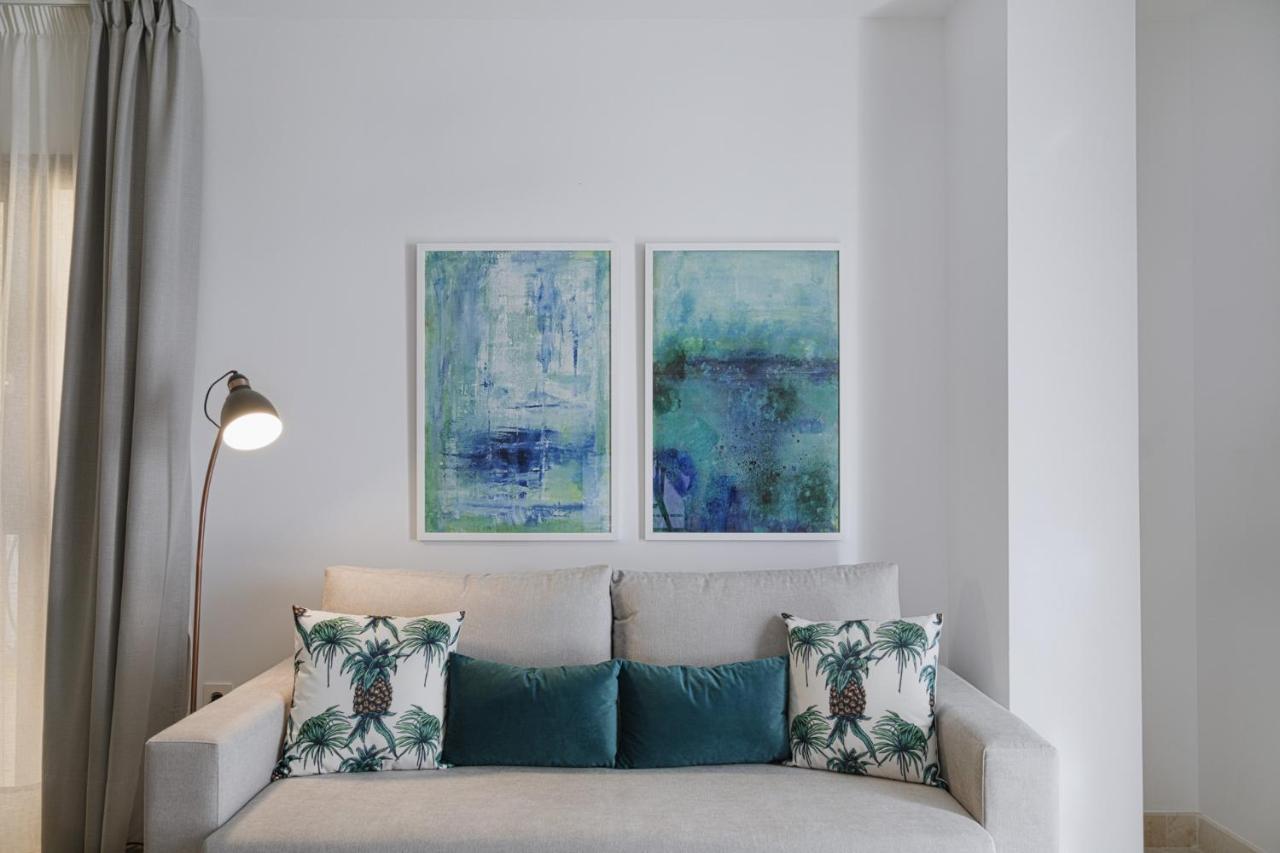 מאלגה Caleta Homes - Ancha Del Carmen מראה חיצוני תמונה