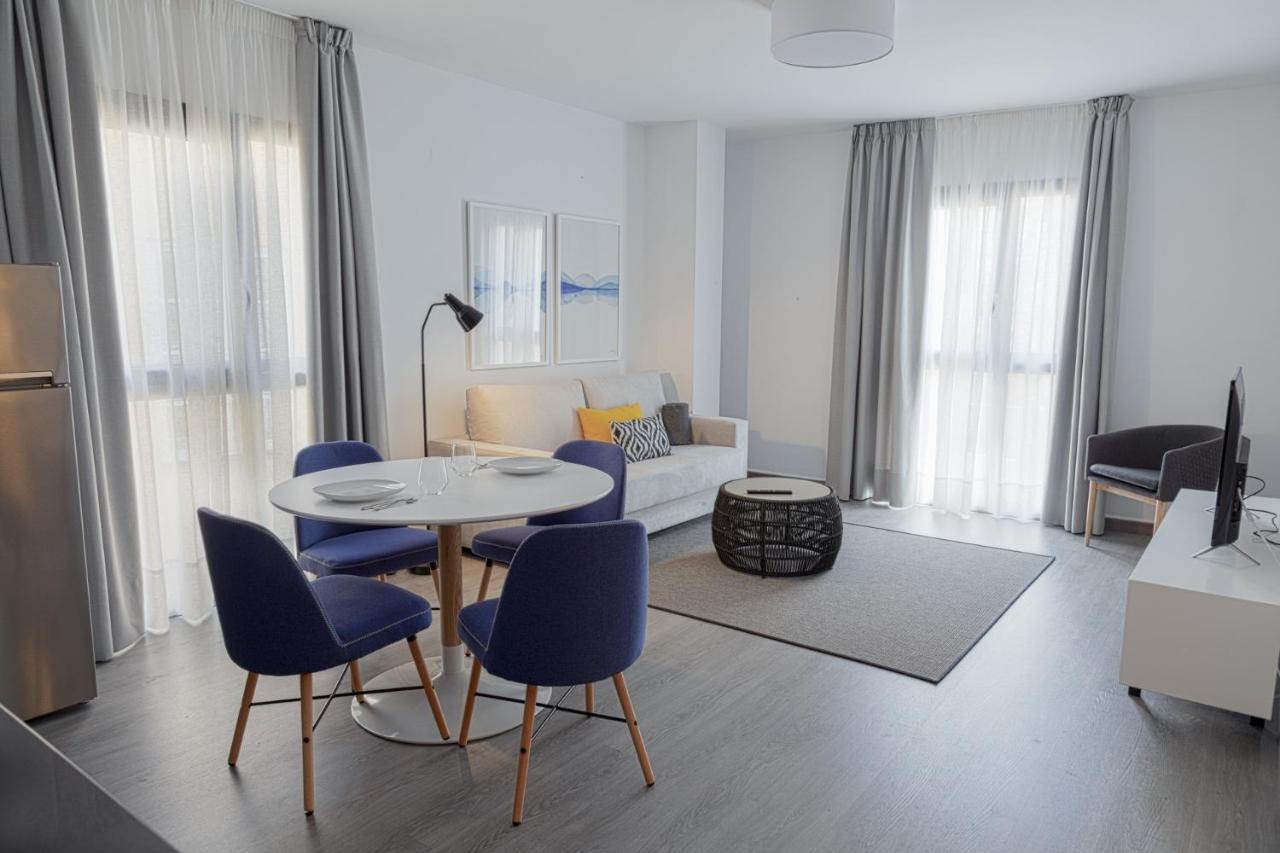 מאלגה Caleta Homes - Ancha Del Carmen מראה חיצוני תמונה